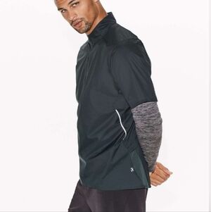 Lululemon Surge Short Sleeve Shell Melanite Size XL MSRP $98